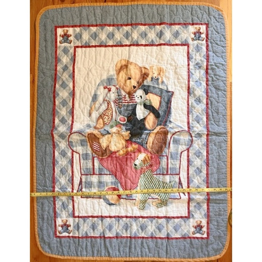 Vintage Teddy Bear baby quilt blanket